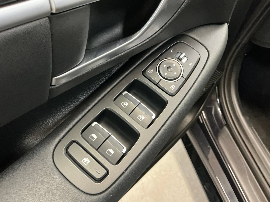Certified 2026 Hyundai Sonata SEL AWD/4WD image 16
