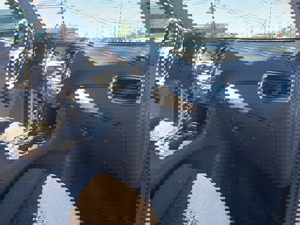 Used 2023 Chevrolet Equinox LT image 61