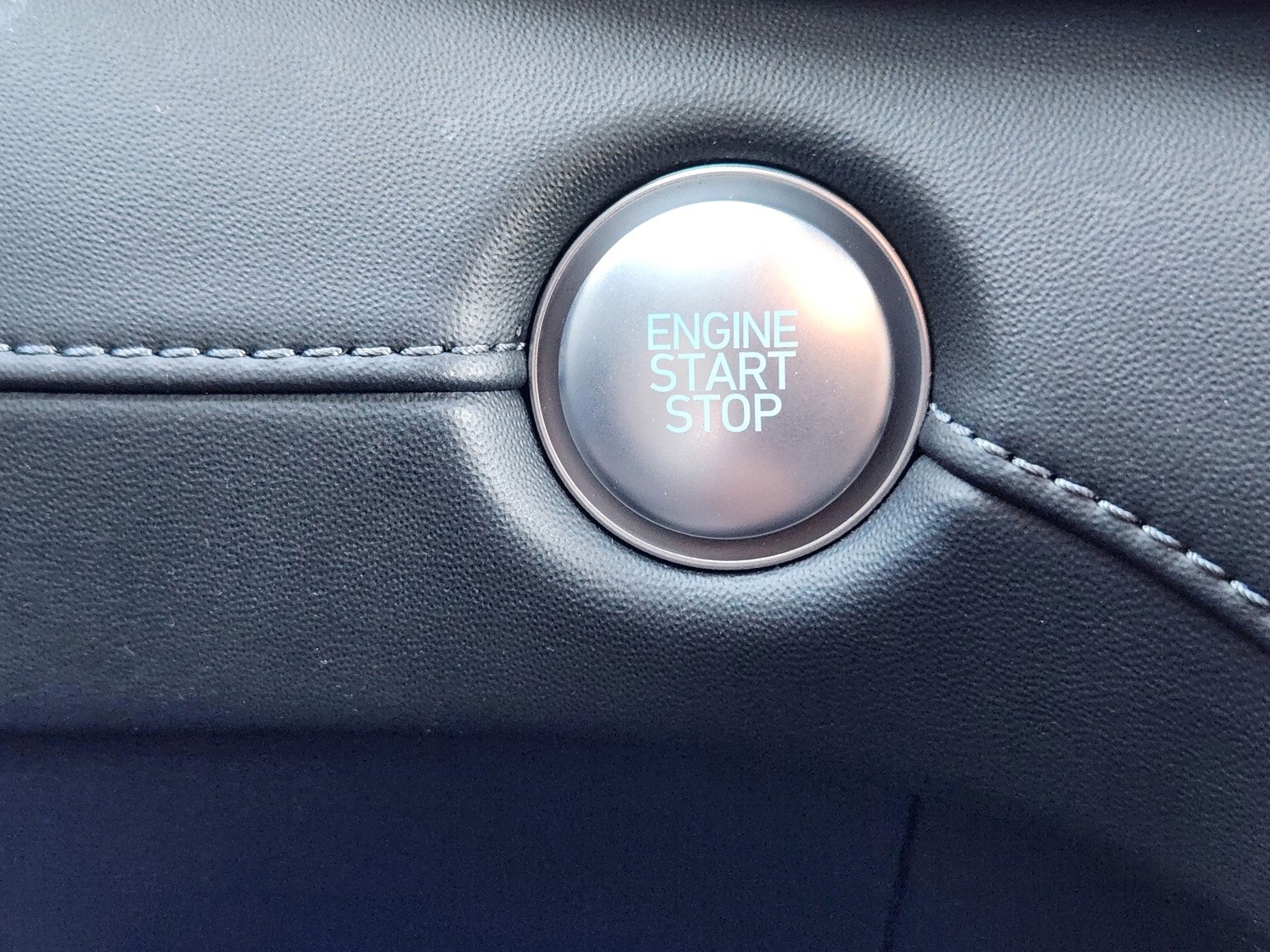 Certified 2022 Hyundai Santa Fe SEL w/ Convenience + Premium Package image 22