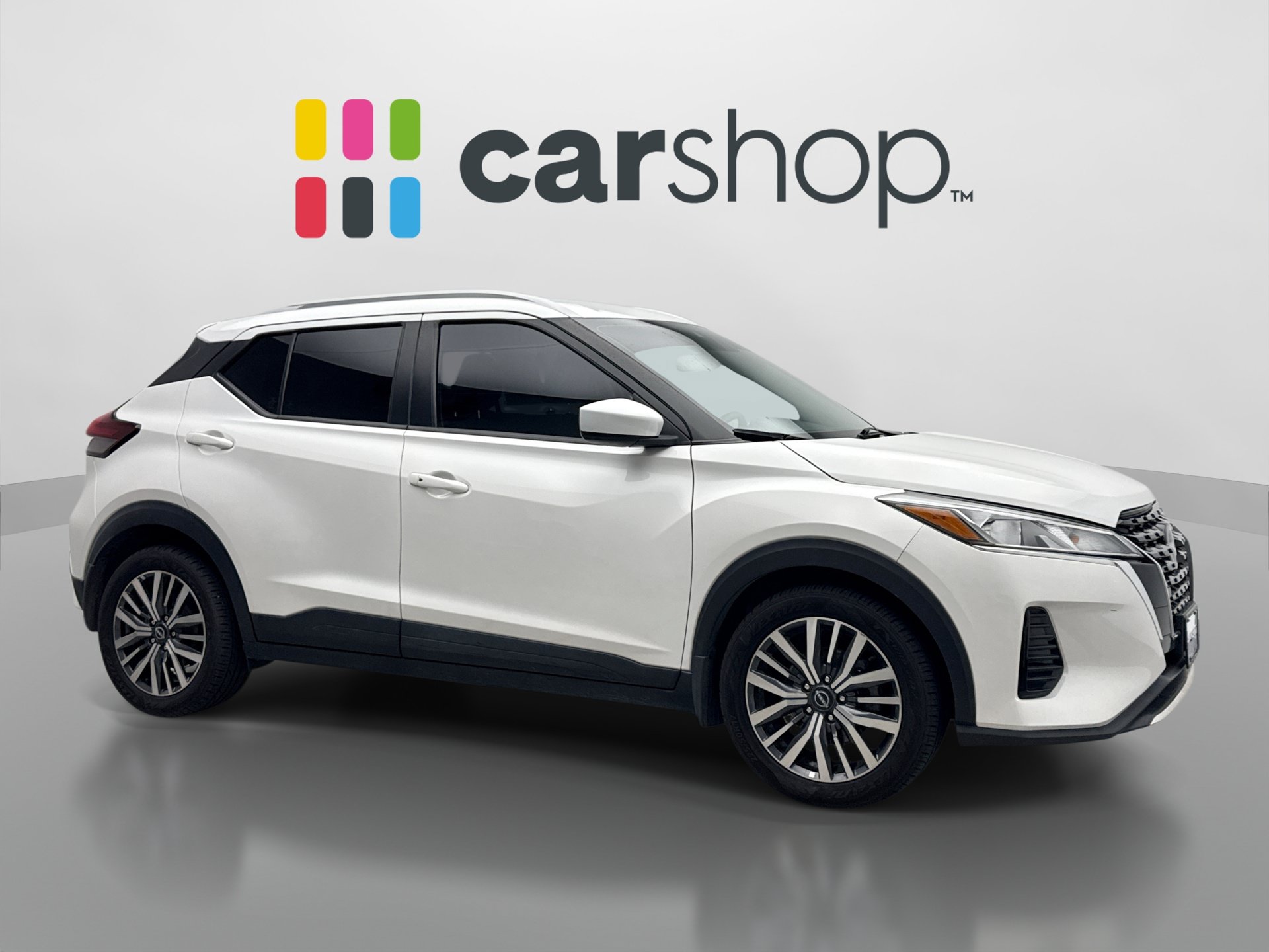 Used 2023 Nissan Kicks SV FWD image 7