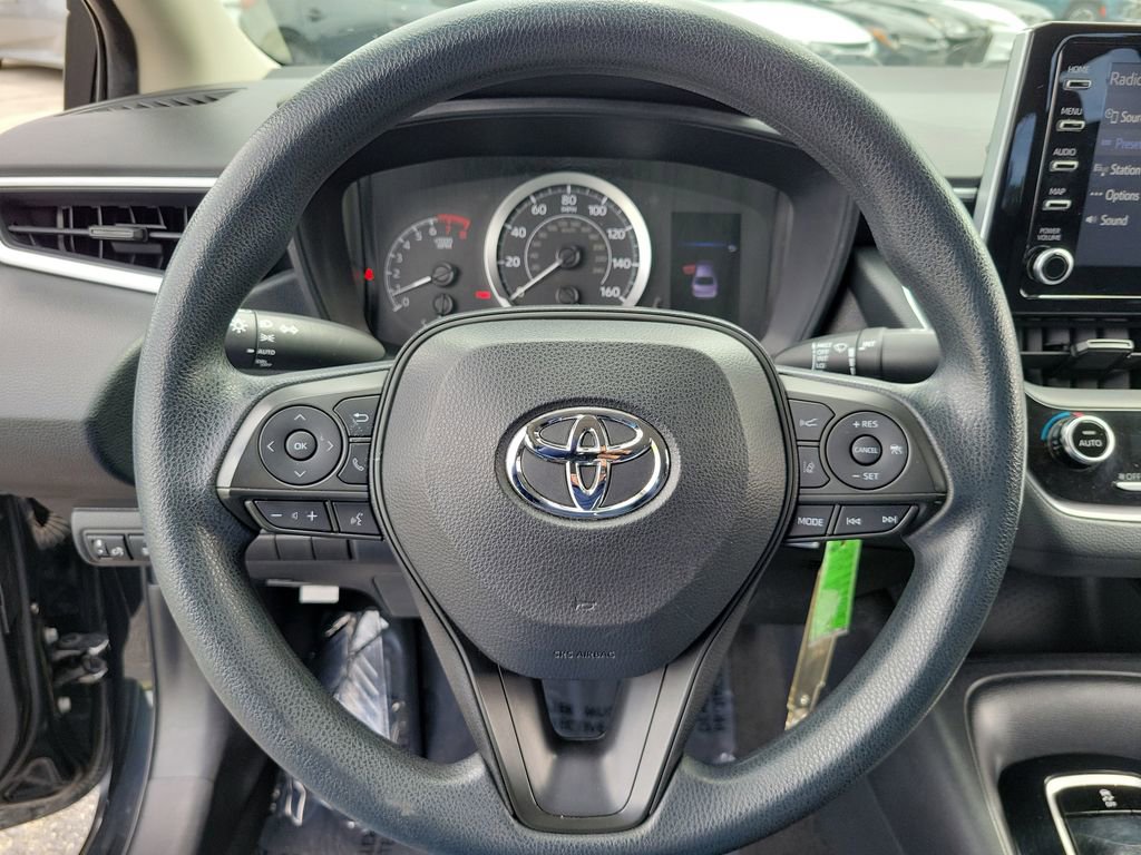 Used 2020 Toyota Corolla LE FWD image 22