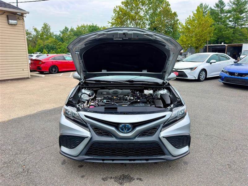 Used 2023 Toyota Camry SE FWD image 7