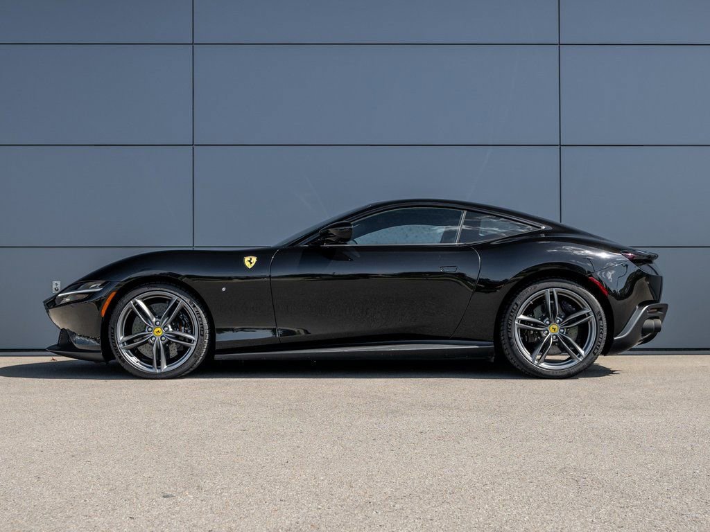 Certified 2022 Ferrari Roma image 10