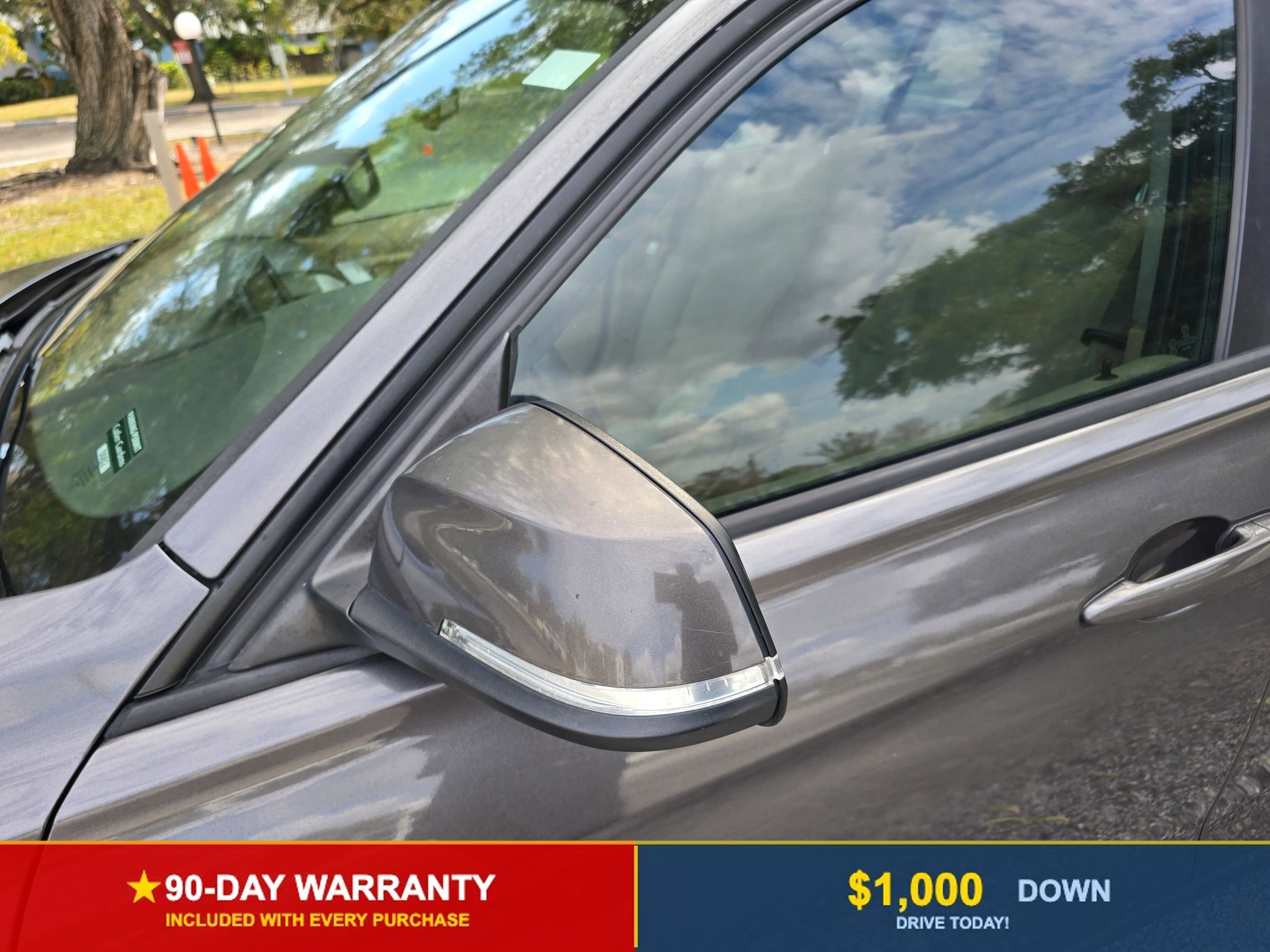 Used 2014 BMW 320i Sedan image 10