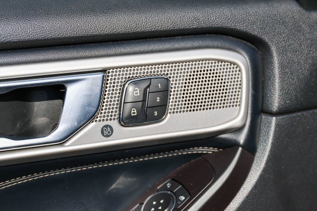 Used 2020 Ford Explorer Limited w/ Class III Trailer Tow Package image 12