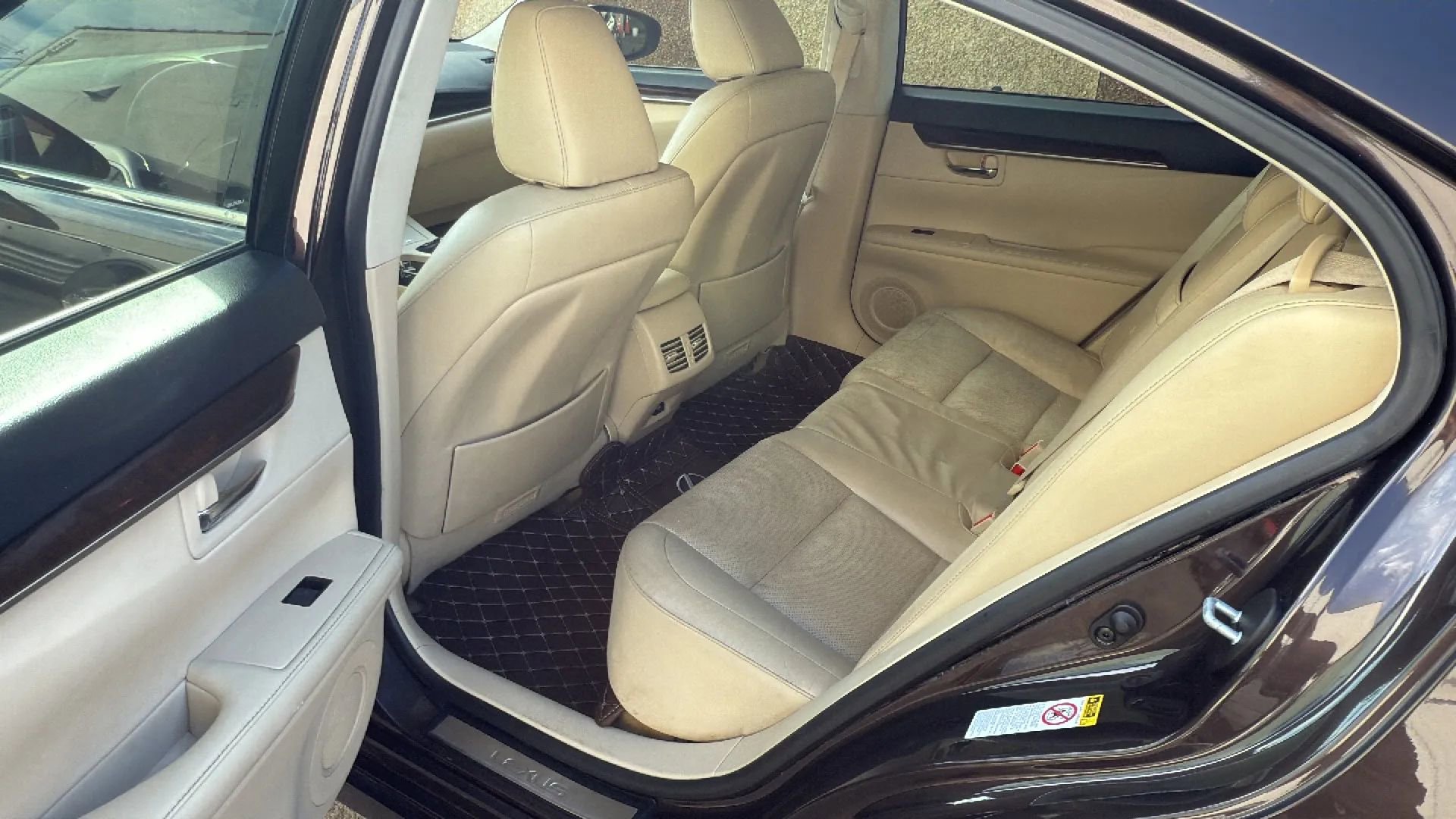 Used 2015 Lexus ES 350 image 27