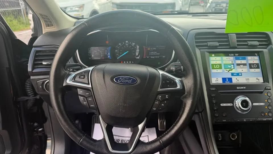 Used 2017 Ford Fusion Energi Titanium FWD image 2