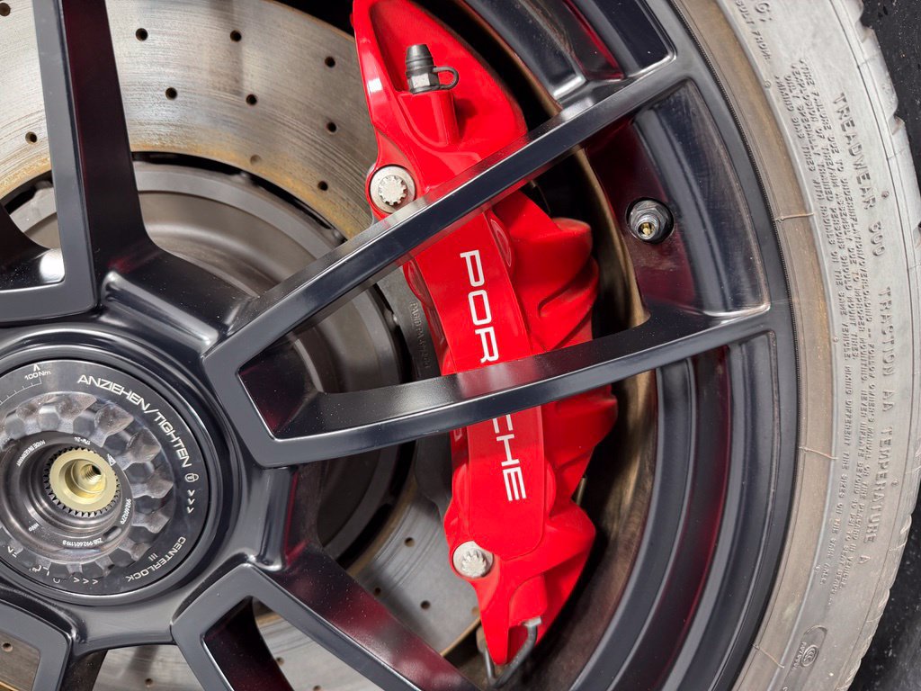 Certified 2024 Porsche 911 Carrera GTS RWD image 17