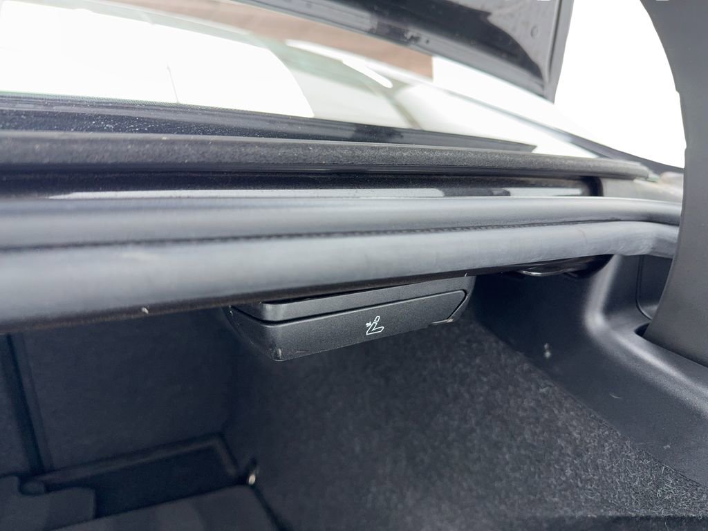 Used 2024 BMW 530i image 18