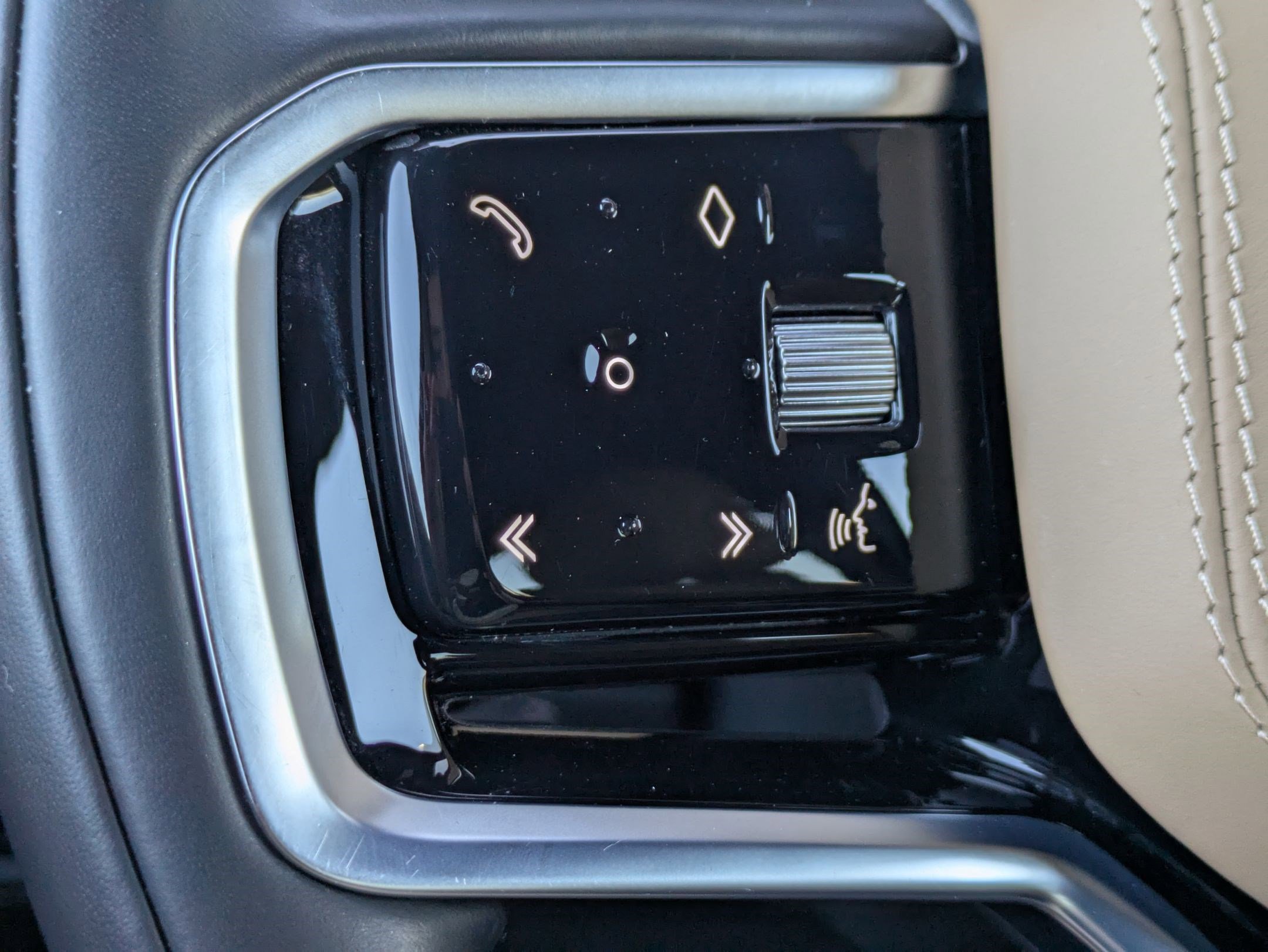 Certified 2023 Land Rover Range Rover Sport SE image 16