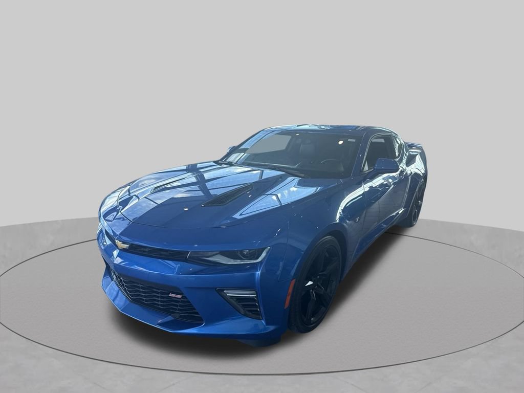 Used 2017 Chevrolet Camaro SS RWD image 14
