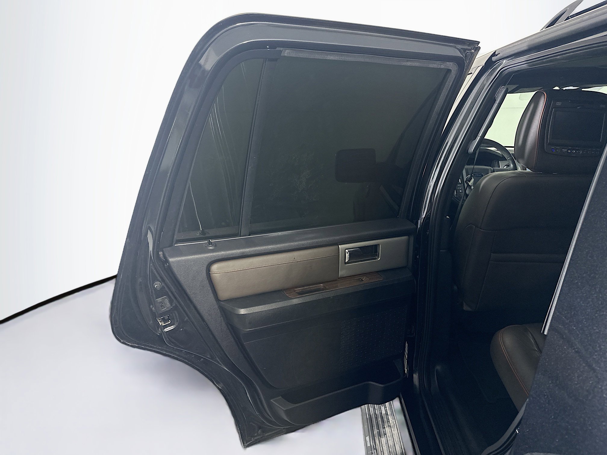 Used 2015 Ford Expedition King Ranch image 28