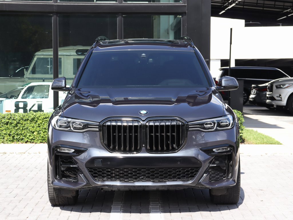 Used 2022 BMW X7 xDrive40i w/ M Sport Package image 3
