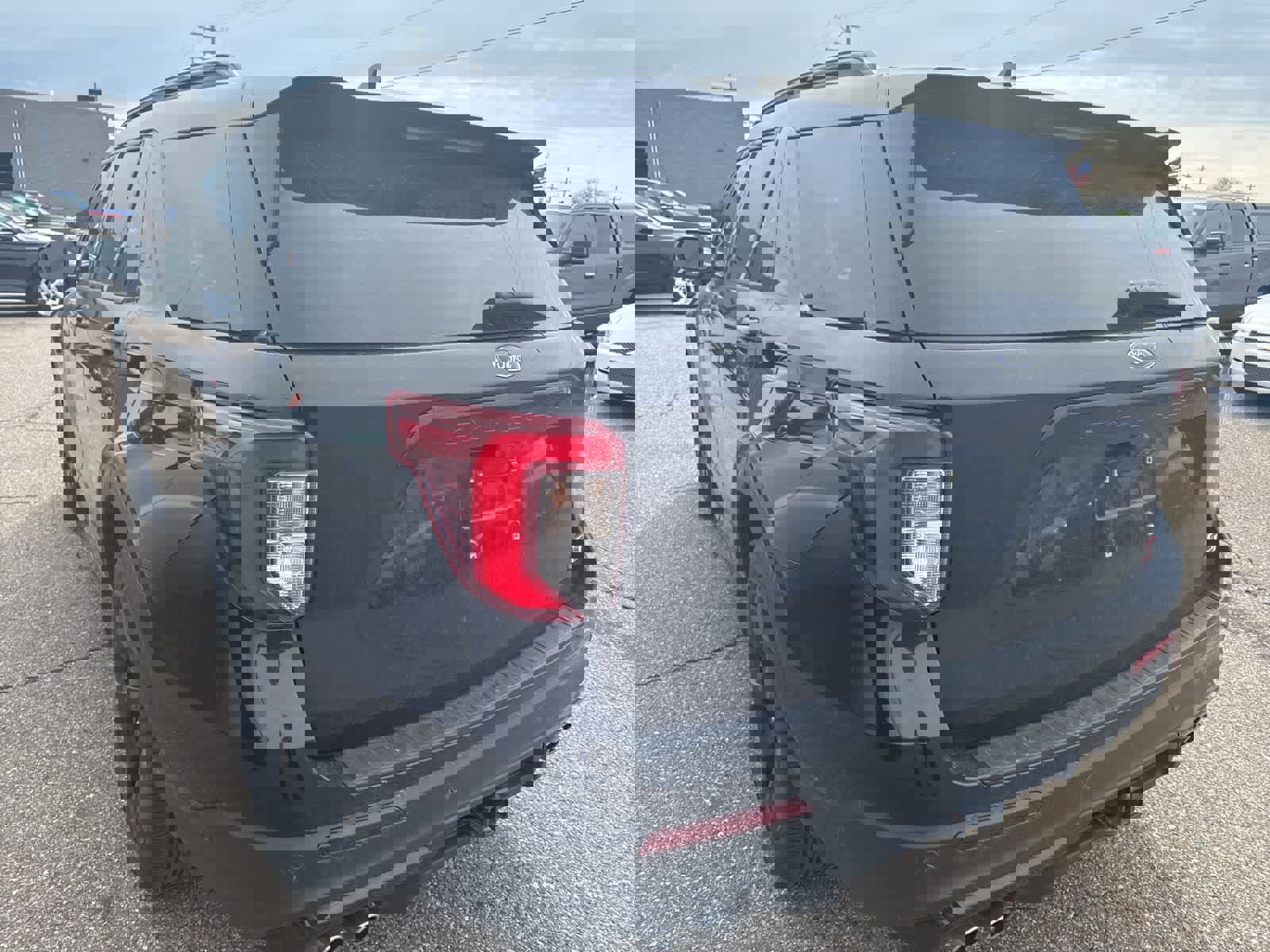 Used 2020 Ford Explorer ST w/ ST Street Pack image 25