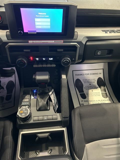 New 2026 Toyota Tacoma TRD Off-Road AWD/4WD image 9