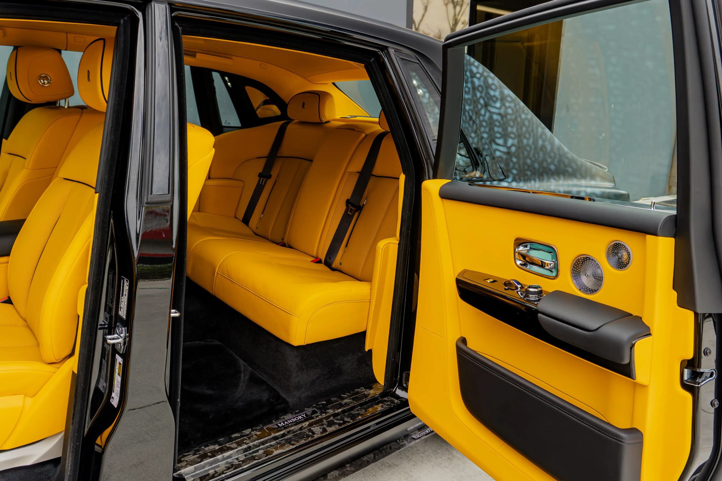 Used 2027 Rolls-Royce Phantom Sedan RWD image 67