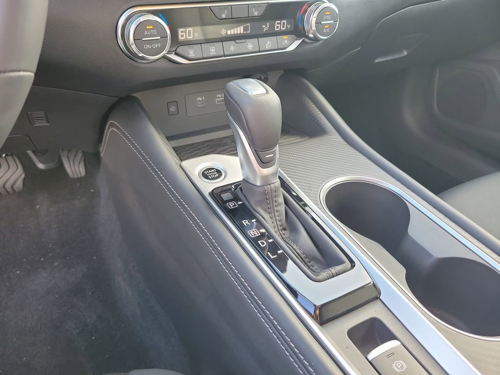 Used 2025 Nissan Altima 2.5 SV w/ SV Premium Package FWD image 22