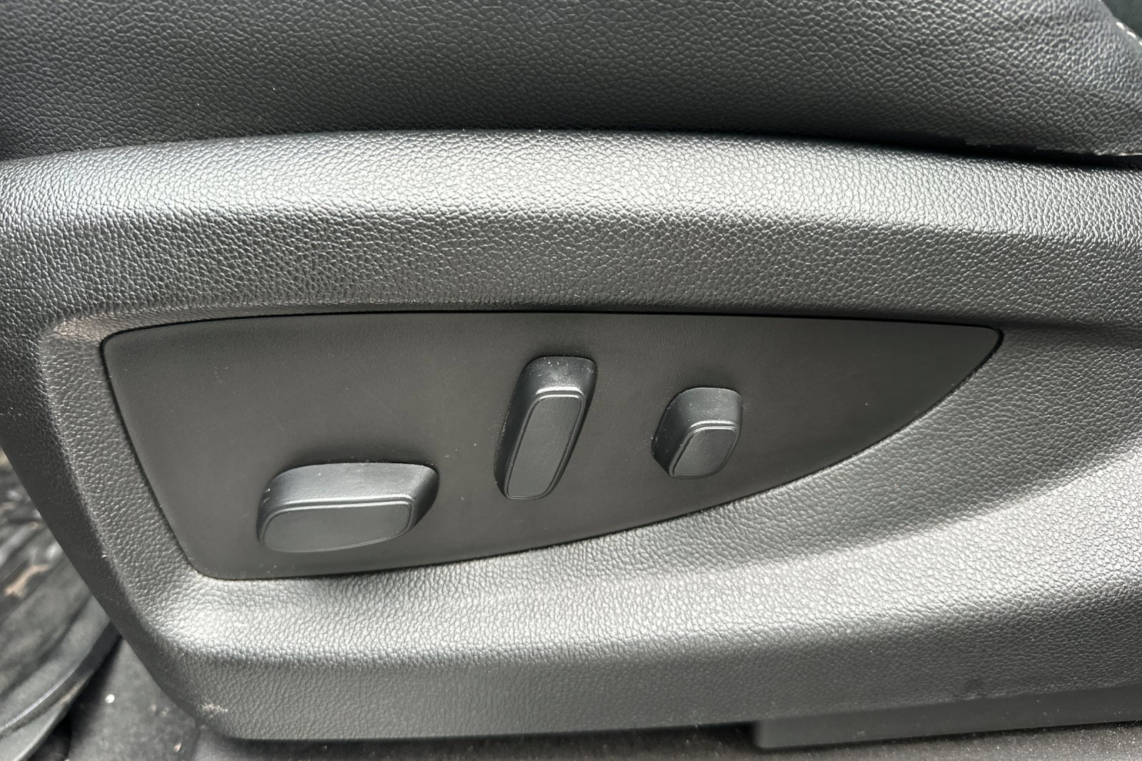 Used 2020 Chevrolet Tahoe Premier image 13