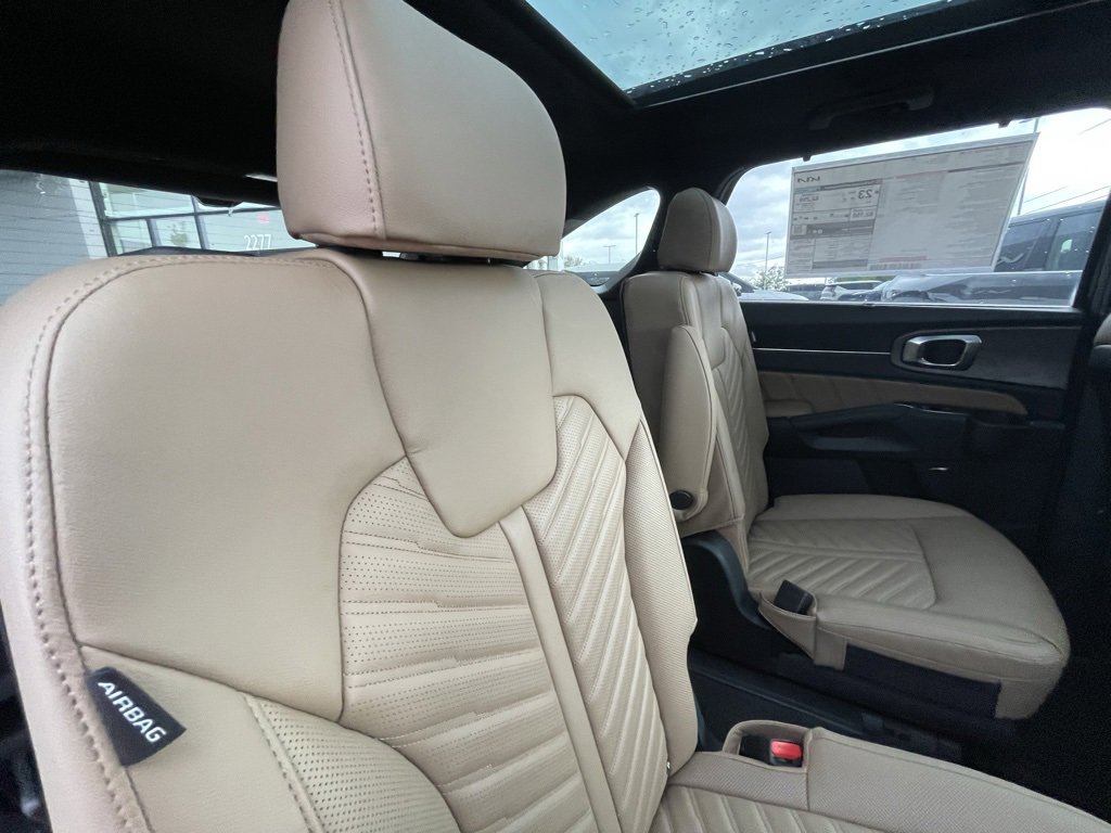 New 2026 Kia Sorento SX Prestige w/ Olive Brown Leather Package image 31