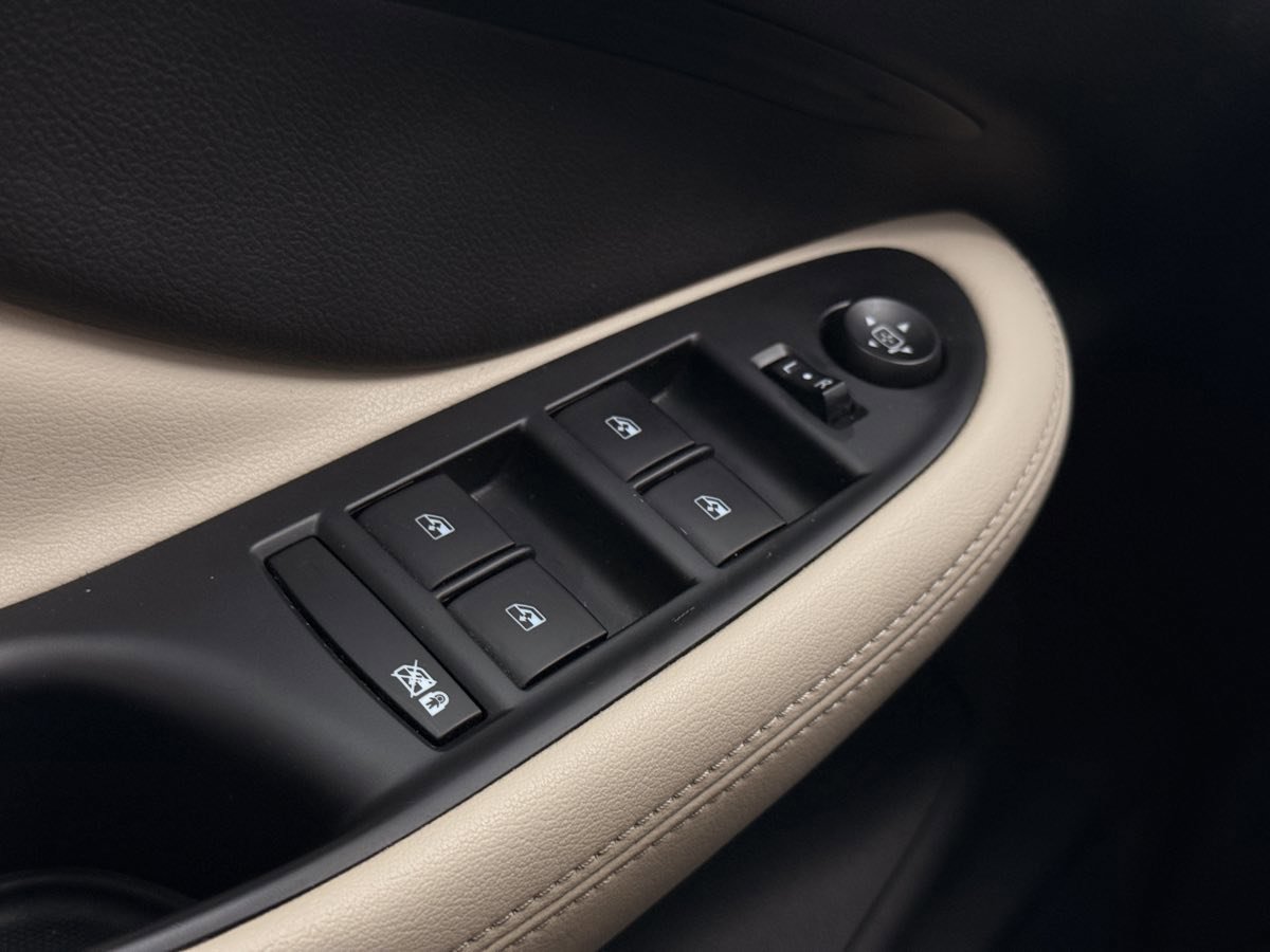 Used 2020 Buick Envision Preferred image 44