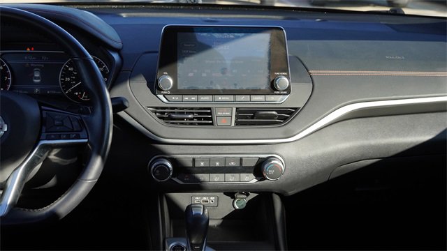 Used 2020 Nissan Altima 2.5 SR image 15