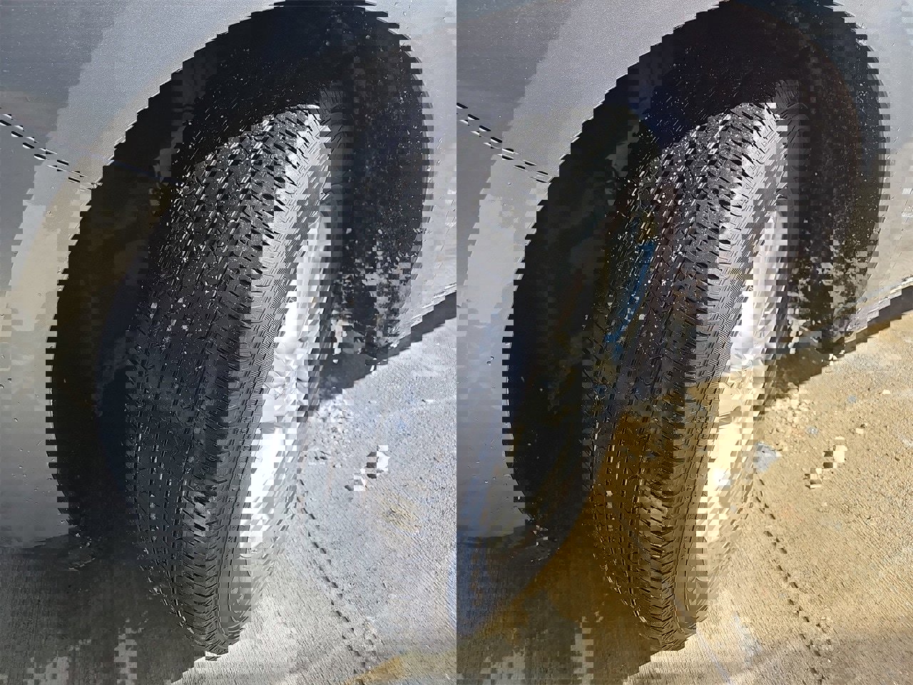 Used 2019 Buick Enclave Essence image 34