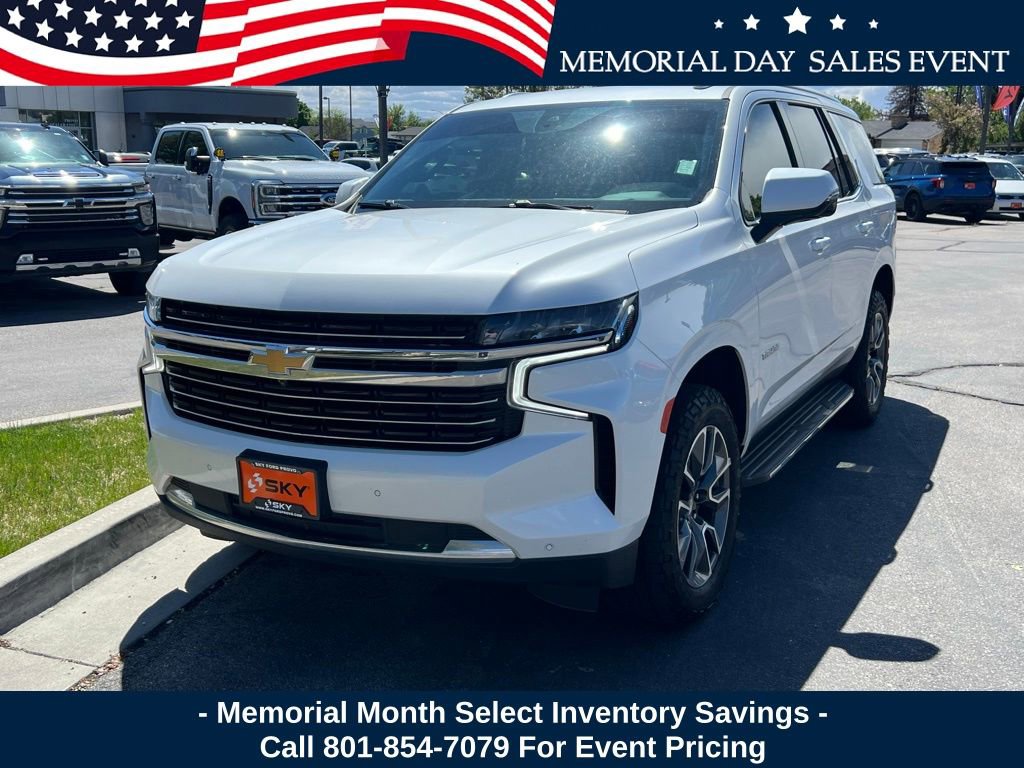 Used 2021 Chevrolet Tahoe LT w/ LT Signature Package AWD/4WD image 2