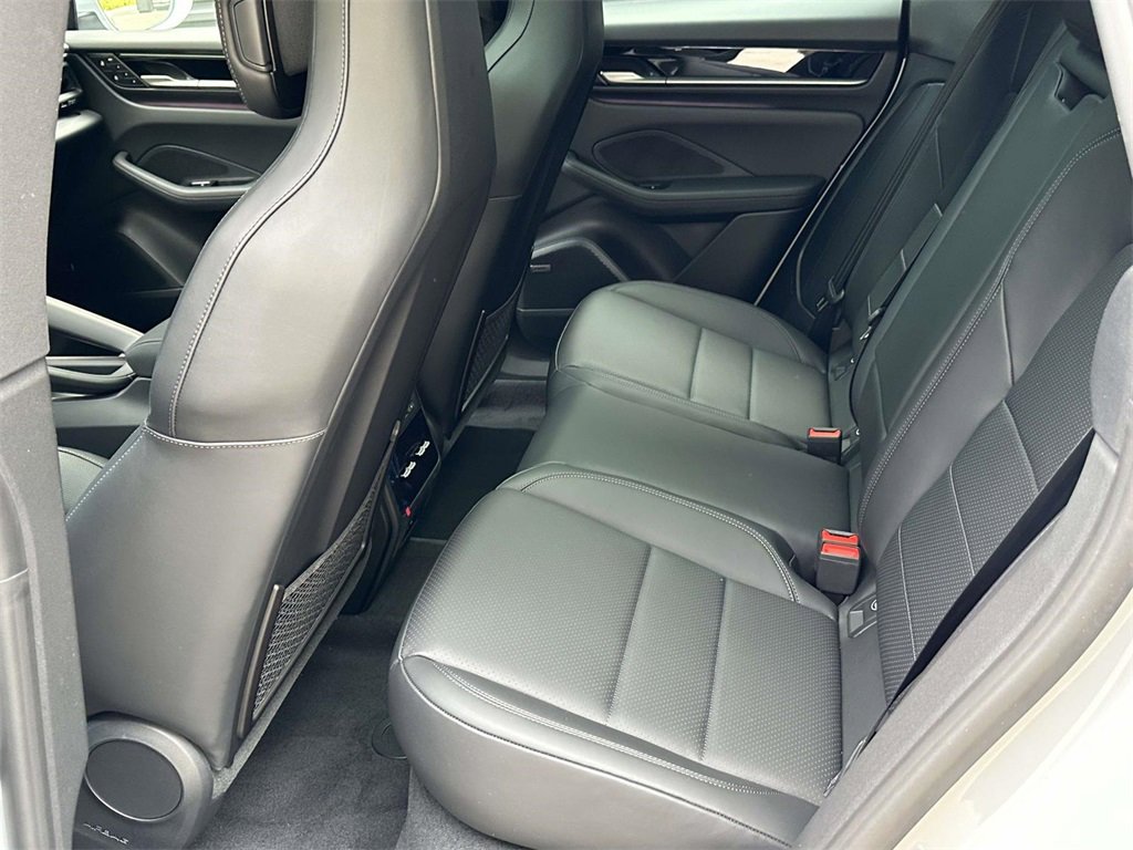 New 2025 Porsche Macan 4S Electric image 13