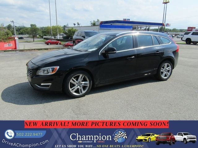 Used 2015 Volvo V60 T5 Premier FWD video 1
