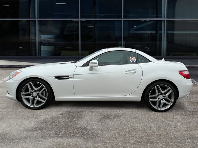 Used 2014 Mercedes-Benz SLK 250 w/ Premium Package image 2
