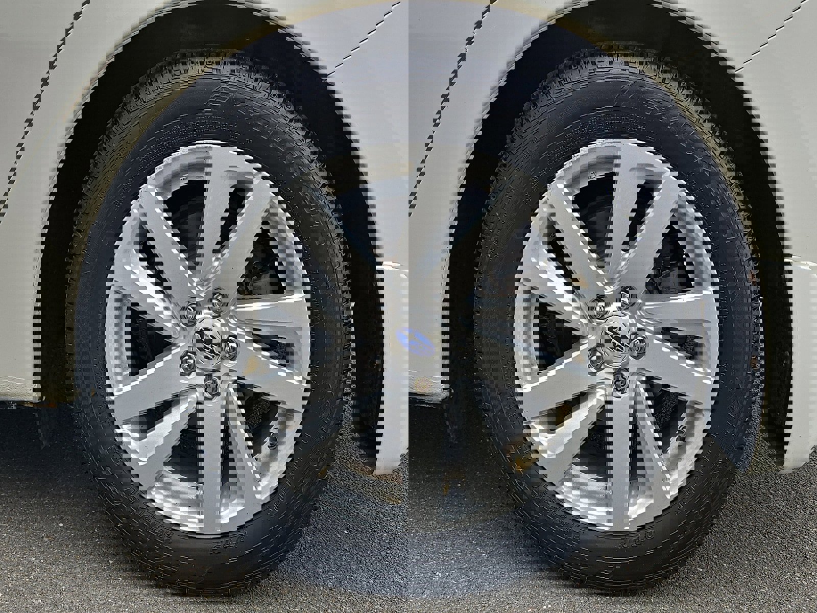 Used 2015 Subaru Impreza 2.0i Premium image 10