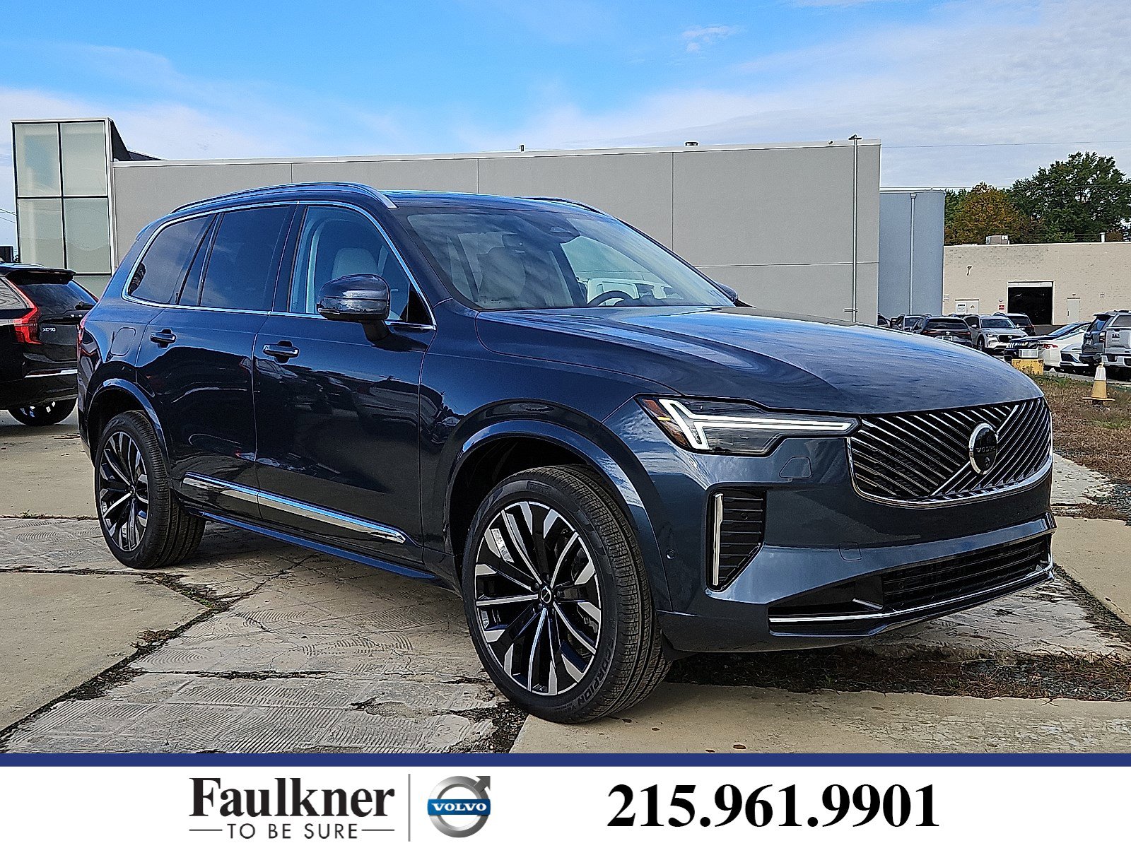 New 2026 Volvo XC90 B6 Ultra image 1