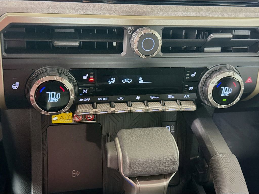 Certified 2026 Toyota Tacoma 4x4 Double Cab Hybrid image 17