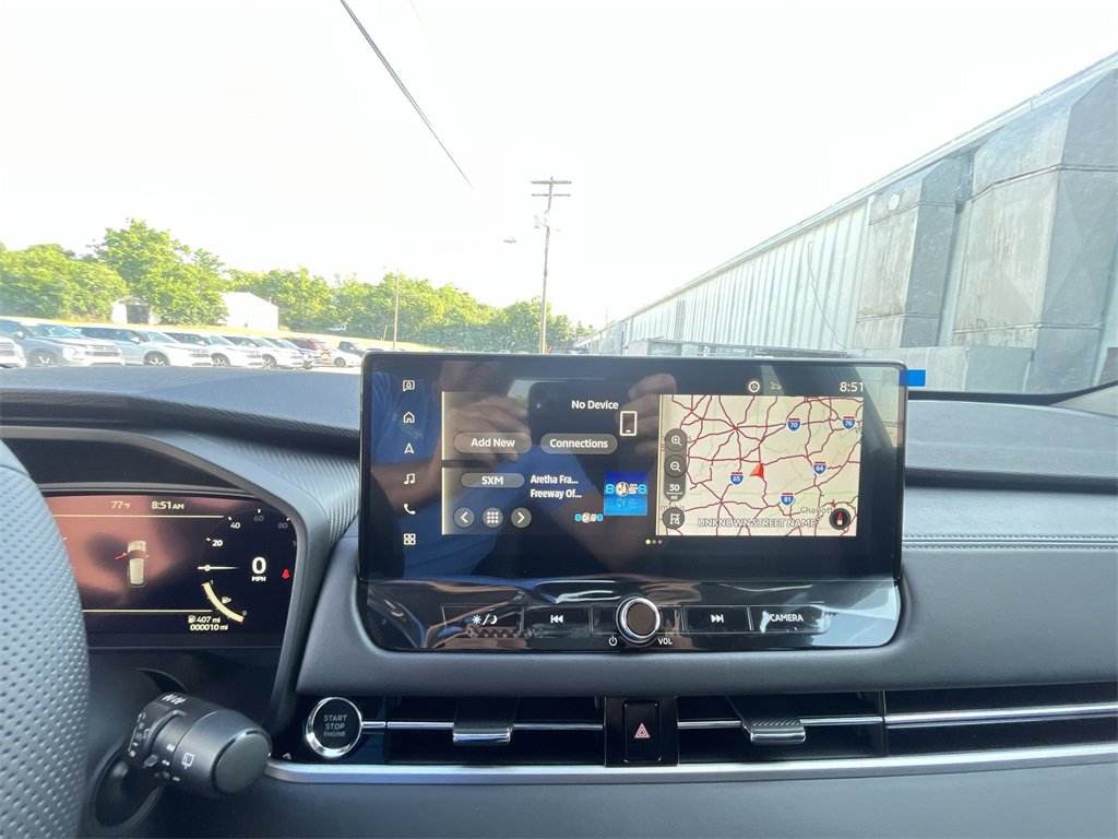 New 2025 Mitsubishi Outlander SE image 16