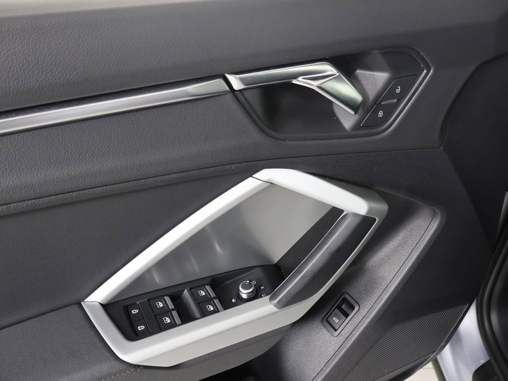 Used 2020 Audi Q3 2.0T Premium Plus image 21