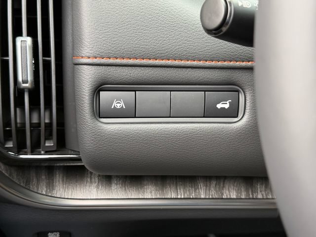 New 2026 Nissan Armada PRO-4X AWD/4WD image 13