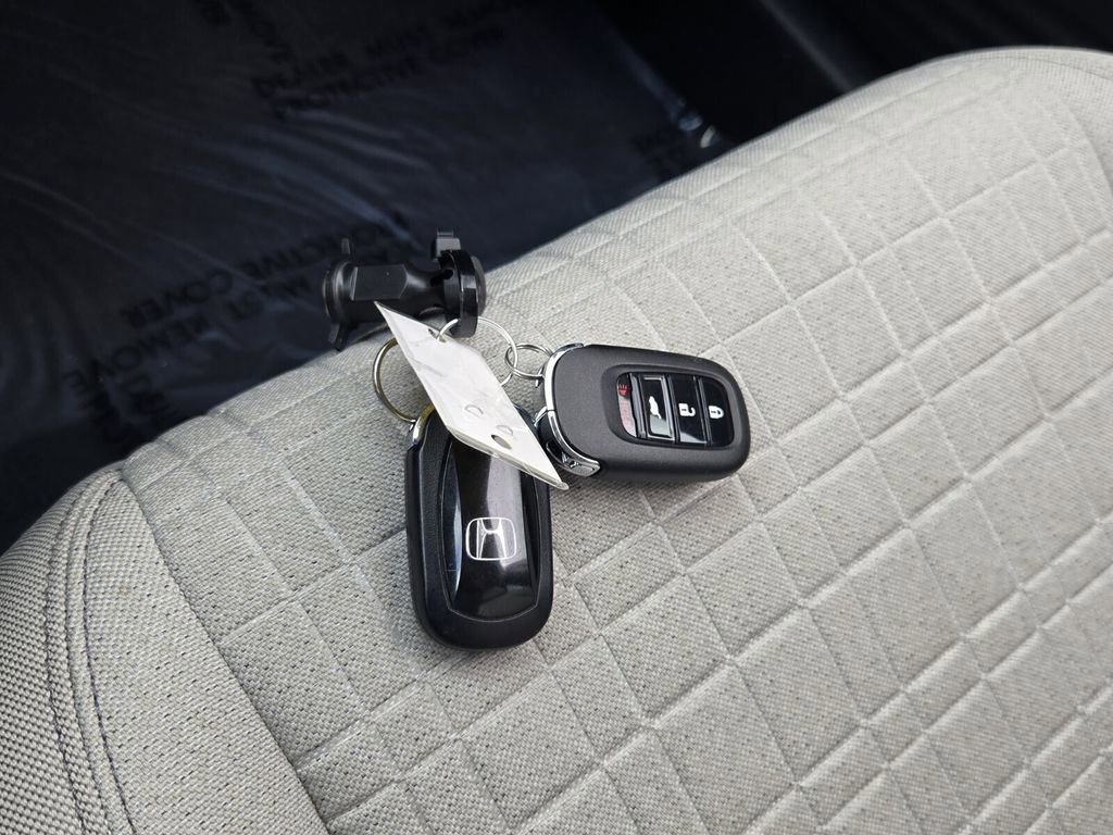 Certified 2023 Honda HR-V LX image 19