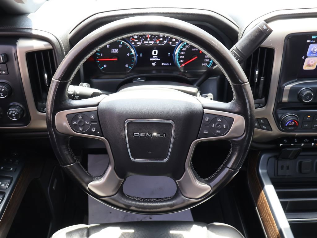Used 2018 GMC Sierra 2500 Denali w/ Duramax Plus Package AWD/4WD image 15