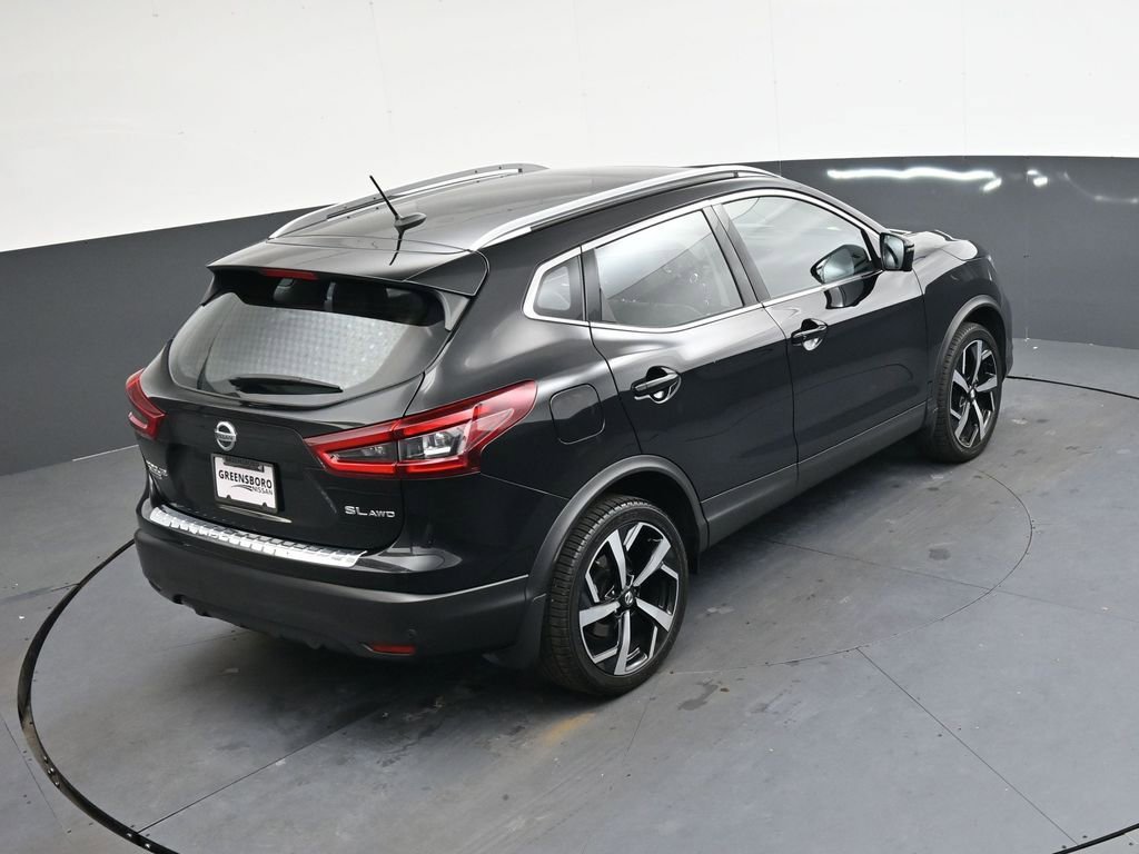 Used 2022 Nissan Rogue Sport SL w/ Premium Package image 28