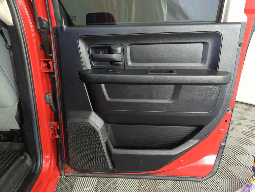 Used 2014 RAM 1500 Express image 28