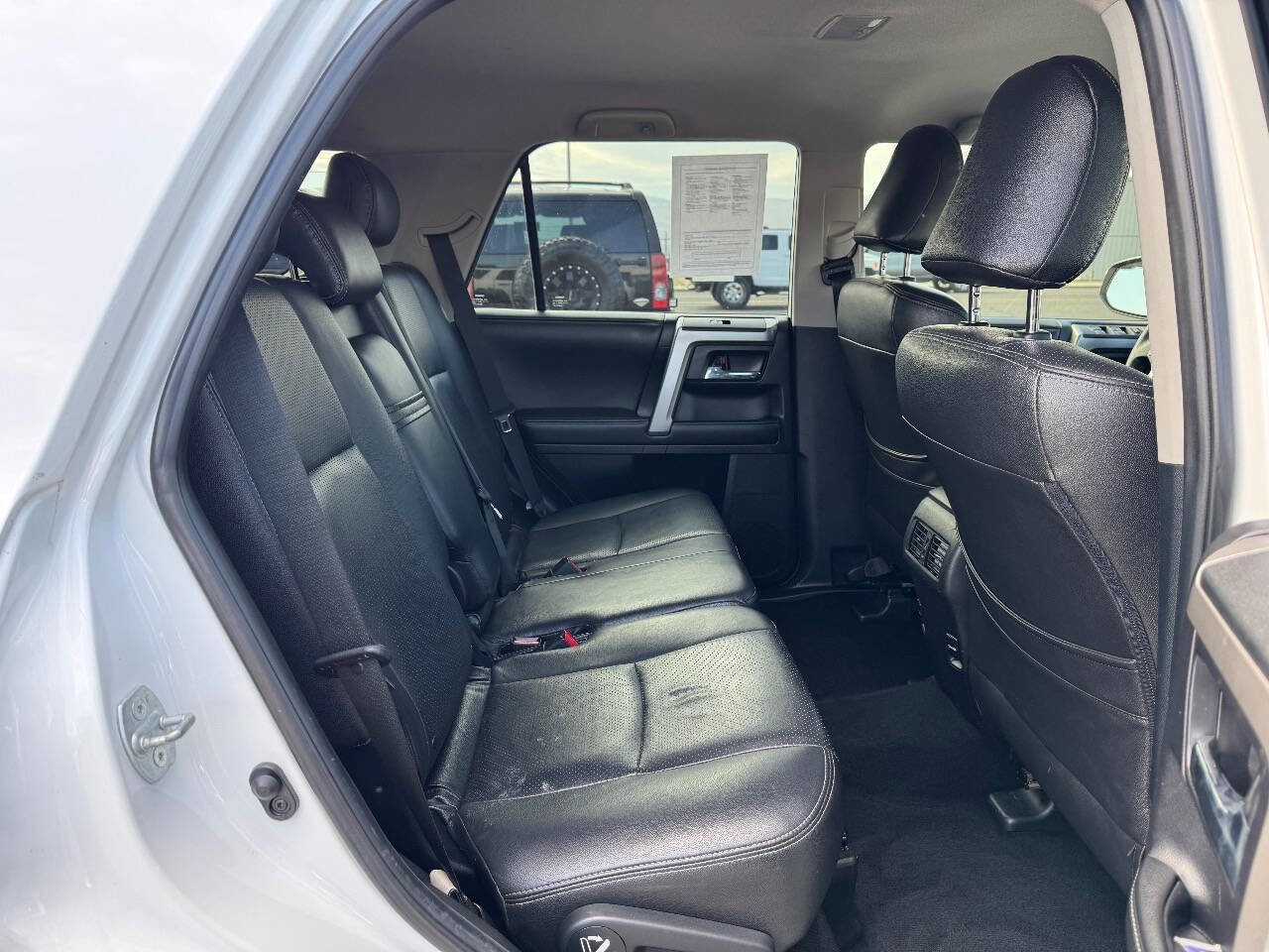 Used 2014 Toyota 4Runner SR5 image 8