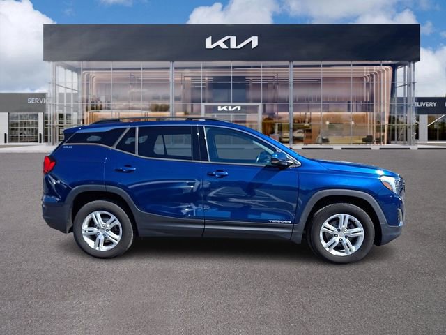 Used 2020 GMC Terrain SLE w/ Driver Convenience Package image 7