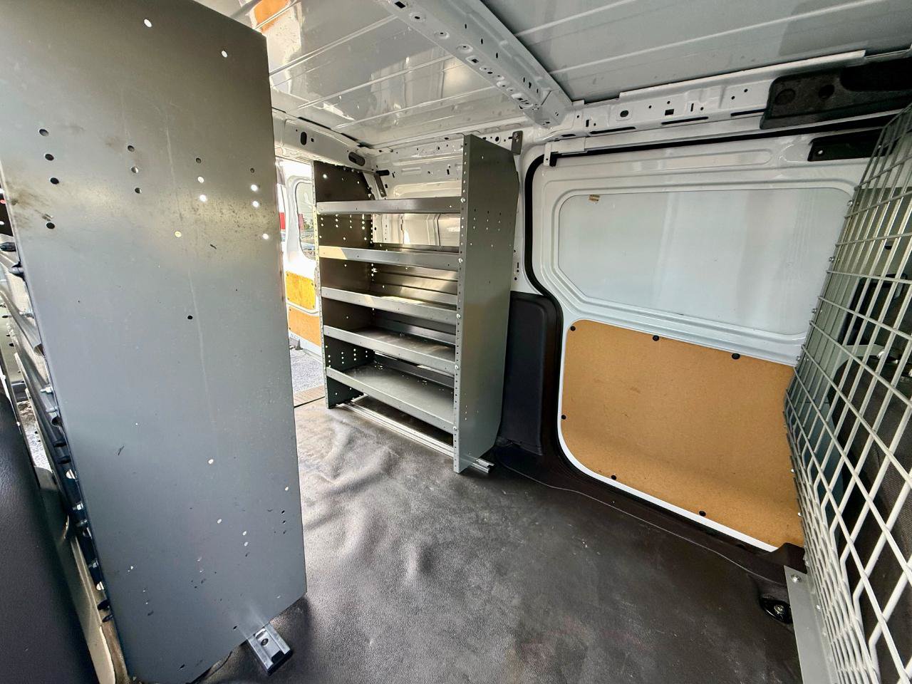 Used 2018 Ford Transit Connect XLT FWD image 32
