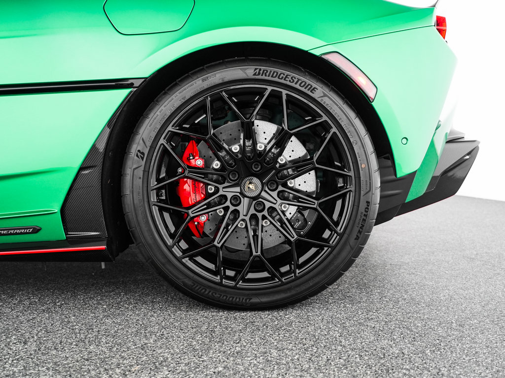 Used 2026 Lamborghini Temerario AWD/4WD image 32