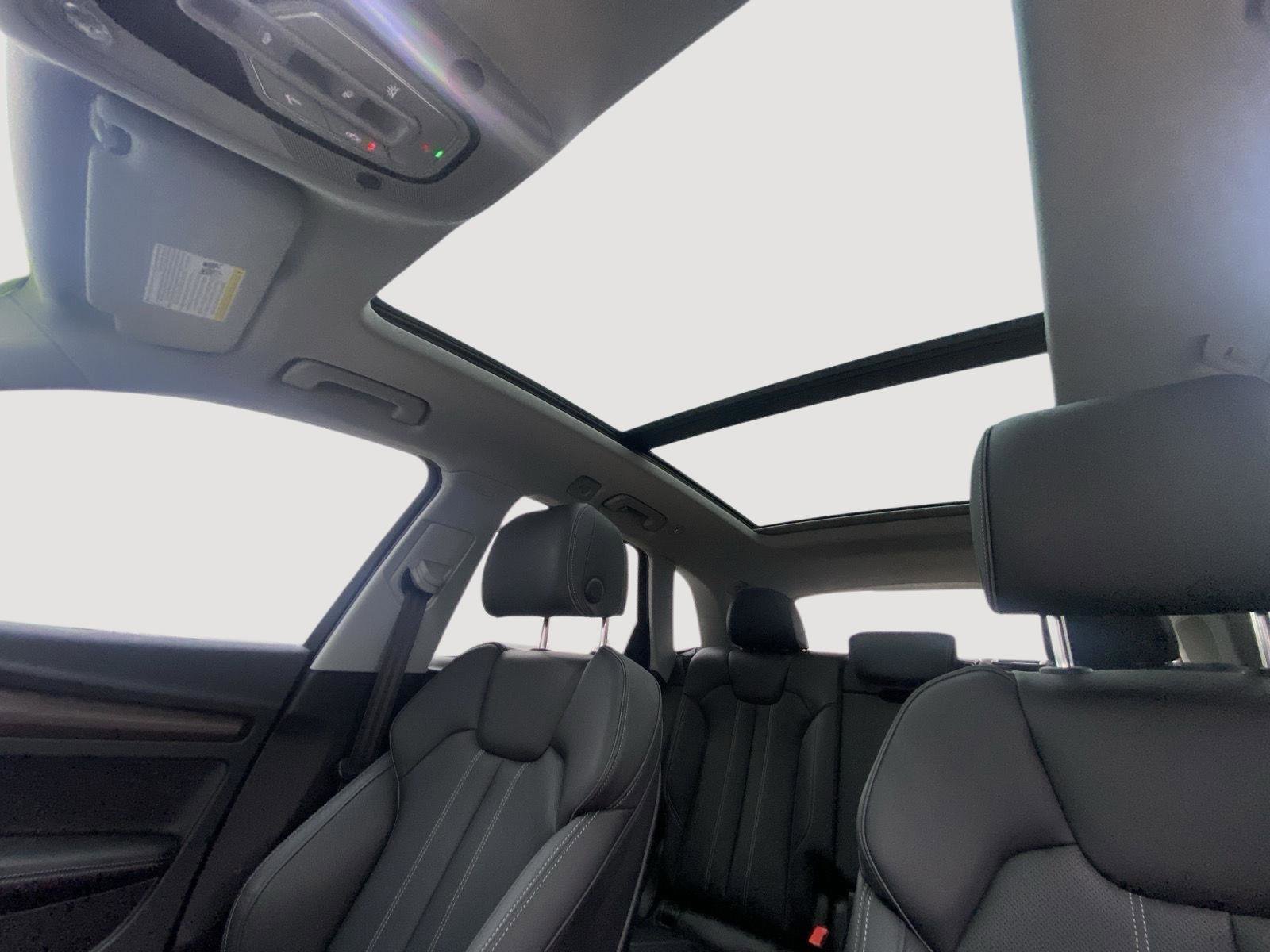 Used 2023 Audi Q5 2.0T Premium Plus w/ Premium Plus Package image 16