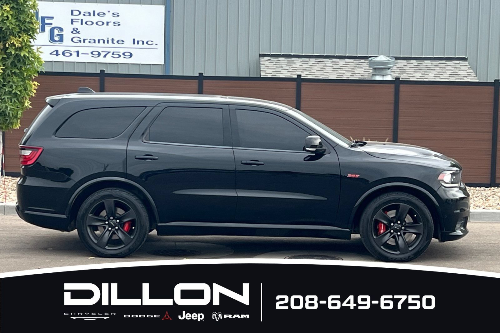 Used 2018 Dodge Durango SRT w/ Technology Group AWD/4WD image 3