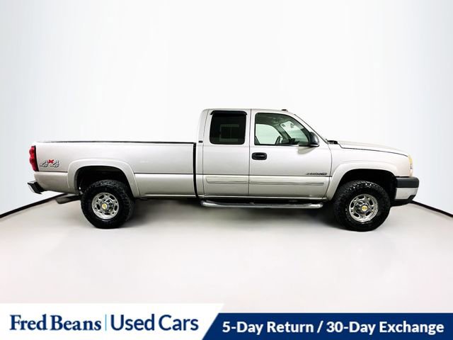 Used 2006 Chevrolet Silverado 2500 LT w/ Snow Plow Prep Package image 9