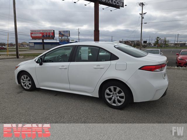 Used 2024 Toyota Corolla LE image 22