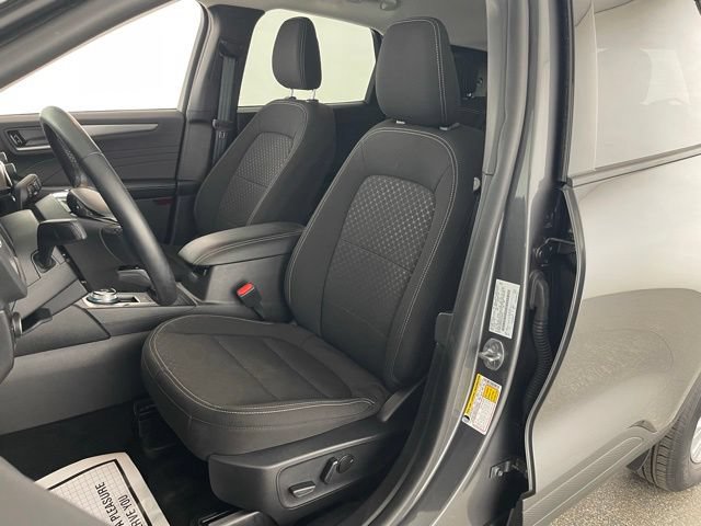 Used 2024 Ford Escape Active AWD/4WD image 33