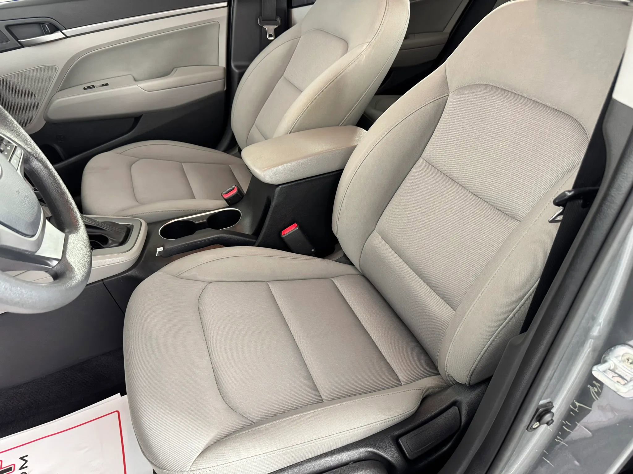 Used 2018 Hyundai Elantra SEL w/ Cargo Package FWD image 30